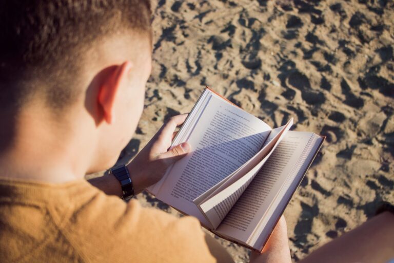 Quelles sont les aventures des mots ?